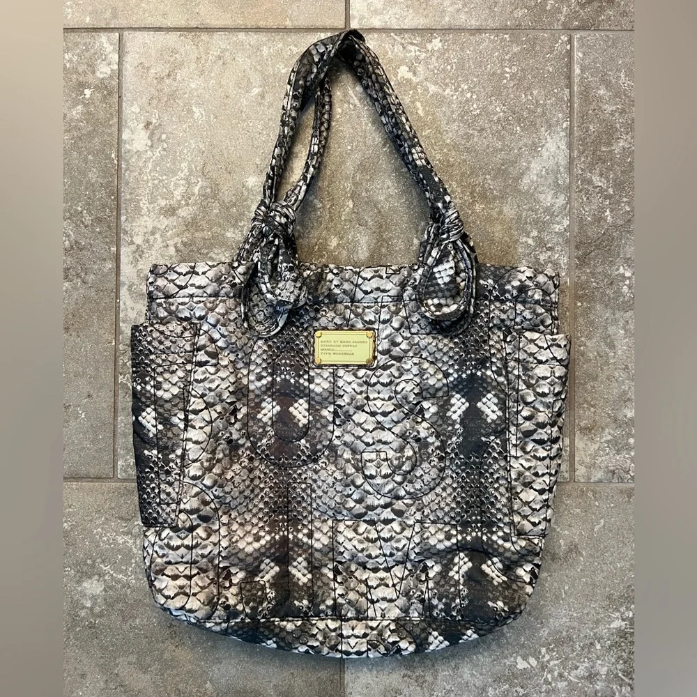 Marc Jacobs Animal Print Nylon Tote Bag - Picture 1 of 5